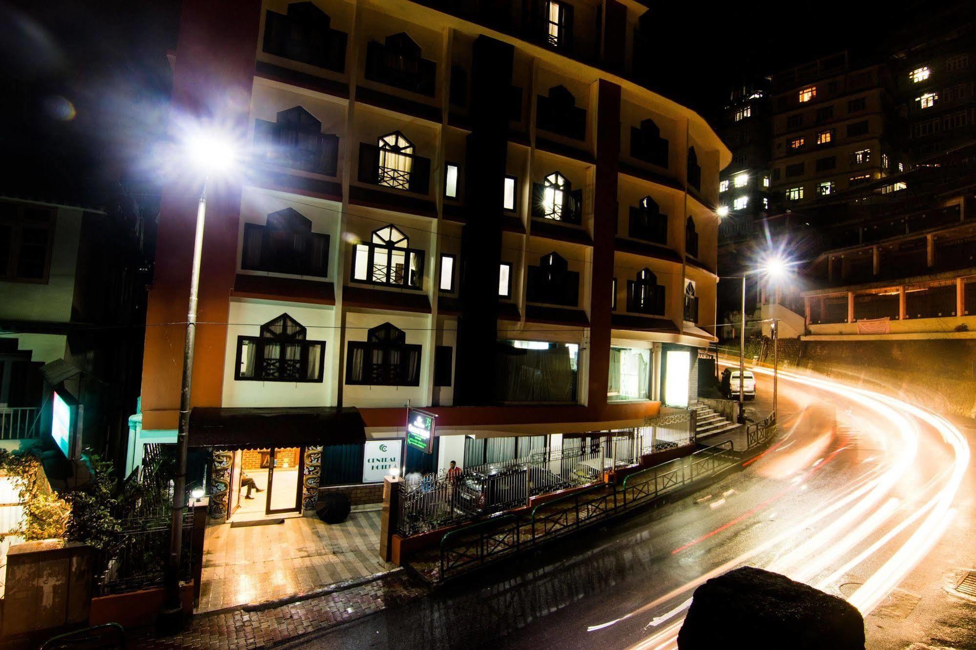 גנגטוק Central Hill Resort The Mall Road מראה חיצוני תמונה