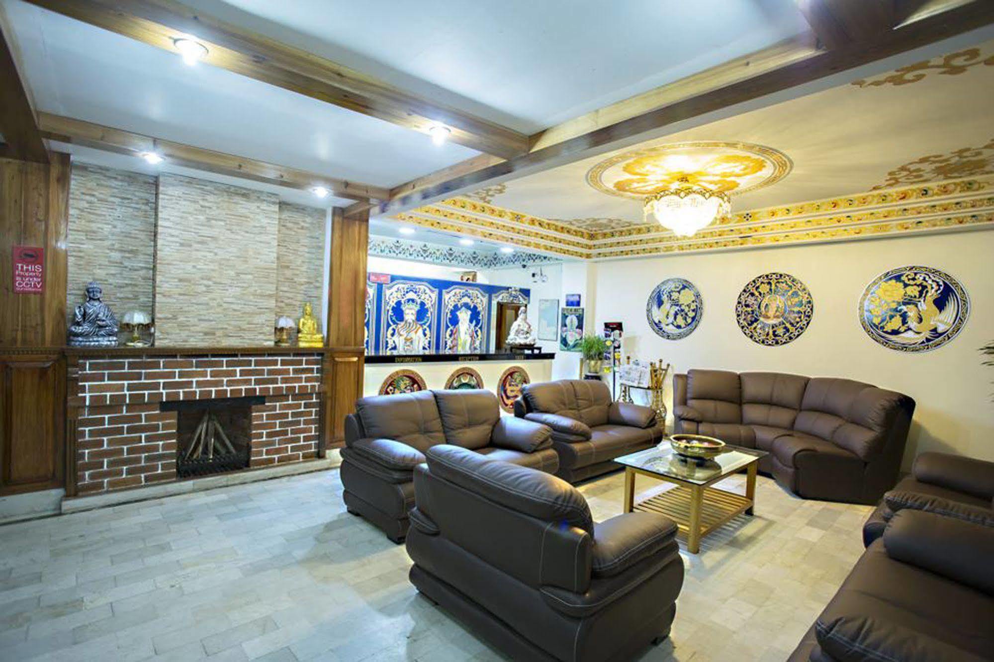 גנגטוק Central Hill Resort The Mall Road מראה חיצוני תמונה